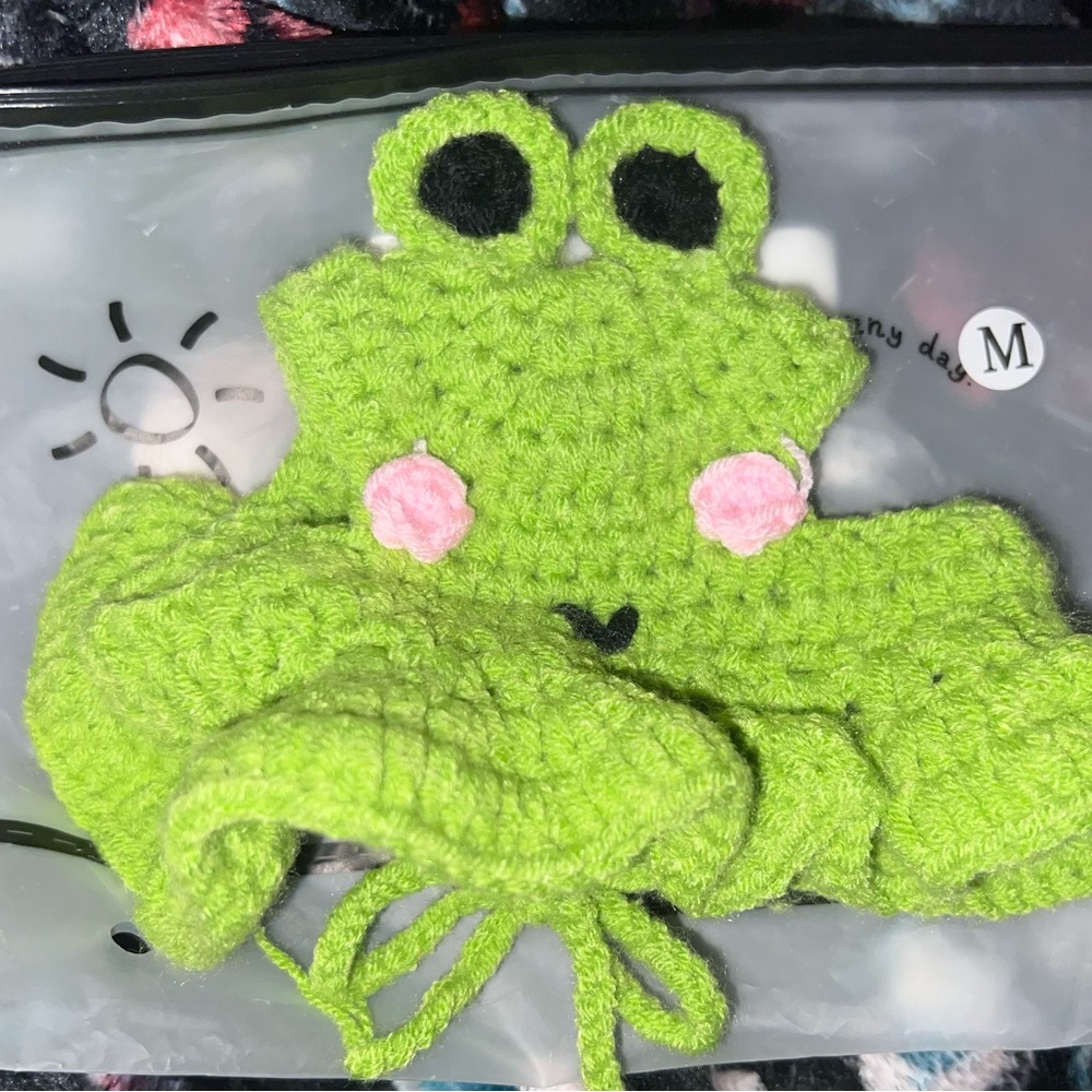 Green Frog Knit Kids Hat
